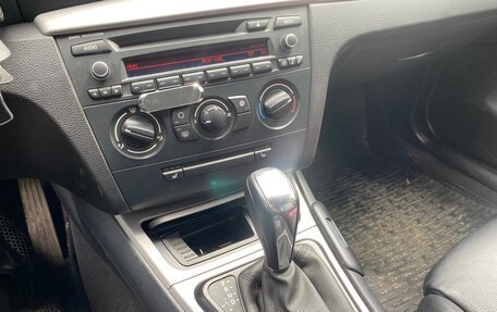 BMW 1 серия, 2010 год, 950 000 рублей, 10 фотография