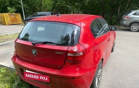 BMW 1 серия, 2010 год, 950 000 рублей, 7 фотография