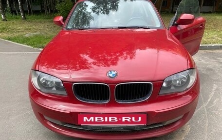 BMW 1 серия, 2010 год, 950 000 рублей, 19 фотография