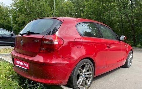 BMW 1 серия, 2010 год, 950 000 рублей, 18 фотография
