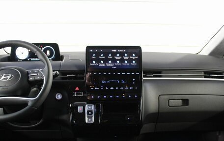 Hyundai Staria, 2025 год, 9 890 000 рублей, 2 фотография