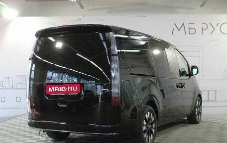 Hyundai Staria, 2025 год, 9 890 000 рублей, 7 фотография