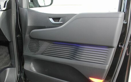 Hyundai Staria, 2025 год, 9 890 000 рублей, 27 фотография