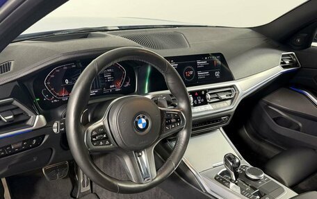 BMW 3 серия, 2019 год, 3 829 000 рублей, 12 фотография