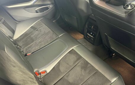 BMW 3 серия, 2019 год, 3 829 000 рублей, 13 фотография