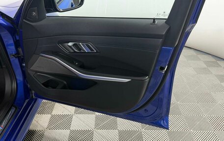 BMW 3 серия, 2019 год, 3 829 000 рублей, 26 фотография