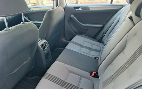 Volkswagen Jetta VI, 2016 год, 1 050 000 рублей, 19 фотография