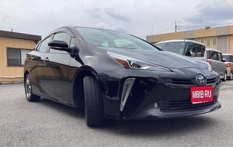 Toyota Prius IV XW50, 2022 год, 1 250 666 рублей, 1 фотография