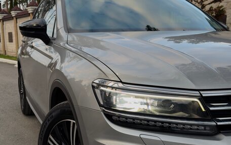 Volkswagen Tiguan II, 2020 год, 2 599 999 рублей, 1 фотография