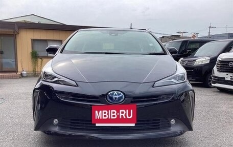 Toyota Prius IV XW50, 2022 год, 1 250 666 рублей, 2 фотография