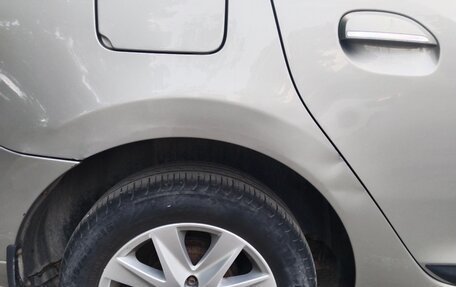 Renault Logan II, 2014 год, 690 000 рублей, 12 фотография