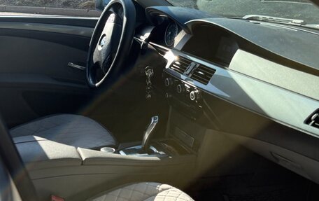 BMW 5 серия, 2008 год, 925 000 рублей, 10 фотография