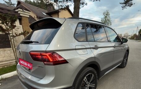 Volkswagen Tiguan II, 2020 год, 2 599 999 рублей, 6 фотография