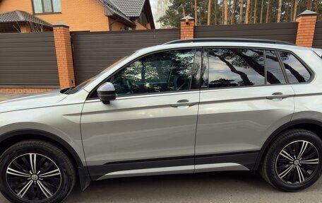 Volkswagen Tiguan II, 2020 год, 2 599 999 рублей, 32 фотография