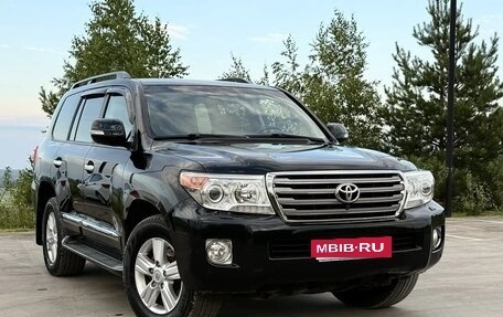 Toyota Land Cruiser 200, 2014 год, 5 700 000 рублей, 2 фотография