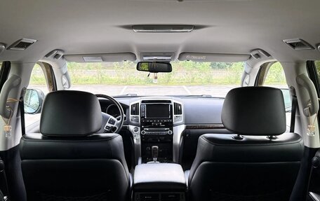 Toyota Land Cruiser 200, 2014 год, 5 700 000 рублей, 20 фотография