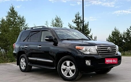 Toyota Land Cruiser 200, 2014 год, 5 700 000 рублей, 9 фотография