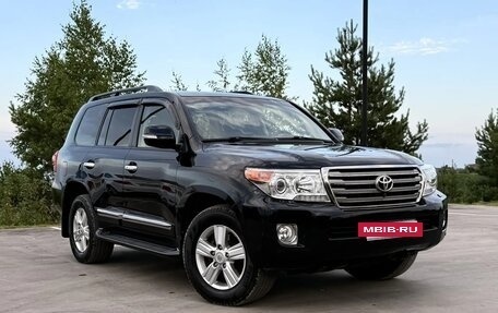Toyota Land Cruiser 200, 2014 год, 5 700 000 рублей, 12 фотография