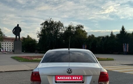 Volkswagen Polo VI (EU Market), 2011 год, 550 000 рублей, 4 фотография