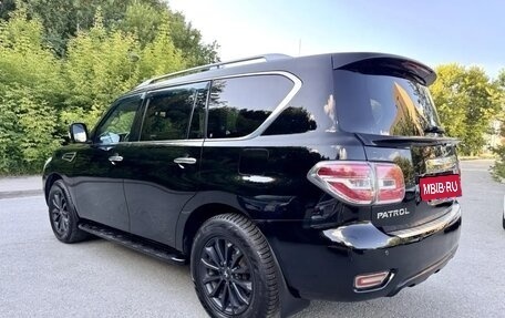 Nissan Patrol, 2011 год, 1 990 000 рублей, 12 фотография