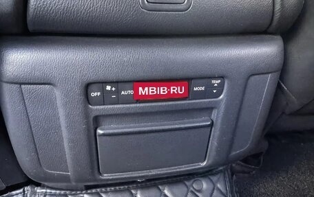 Nissan Patrol, 2011 год, 1 990 000 рублей, 30 фотография