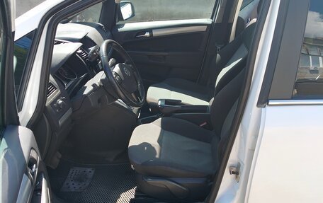 Opel Zafira B, 2010 год, 350 000 рублей, 16 фотография
