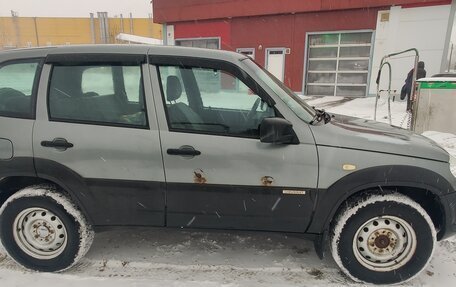 Chevrolet Niva I рестайлинг, 2017 год, 500 000 рублей, 4 фотография