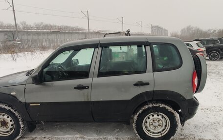 Chevrolet Niva I рестайлинг, 2017 год, 500 000 рублей, 3 фотография