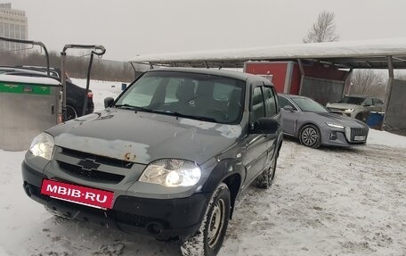Chevrolet Niva I рестайлинг, 2017 год, 500 000 рублей, 6 фотография