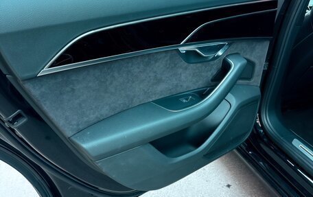 Audi A8, 2019 год, 5 100 000 рублей, 15 фотография