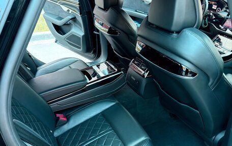 Audi A8, 2019 год, 5 100 000 рублей, 17 фотография