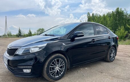 KIA Rio III рестайлинг, 2015 год, 1 100 000 рублей, 2 фотография