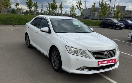 Toyota Camry, 2013 год, 1 290 000 рублей, 3 фотография