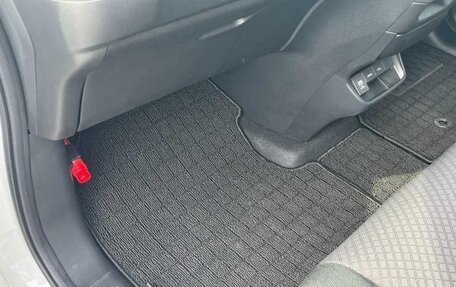 Honda Freed II, 2022 год, 1 270 000 рублей, 21 фотография