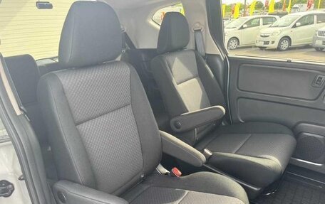Honda Freed II, 2022 год, 1 270 000 рублей, 23 фотография