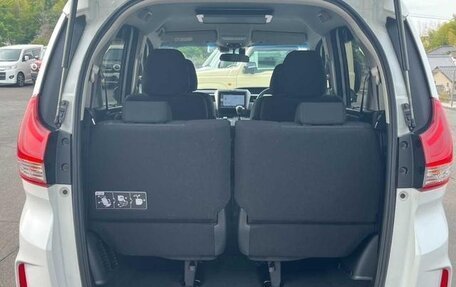 Honda Freed II, 2022 год, 1 270 000 рублей, 34 фотография