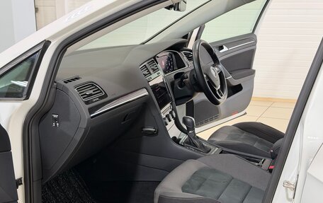 Volkswagen Golf VII, 2018 год, 1 450 000 рублей, 19 фотография