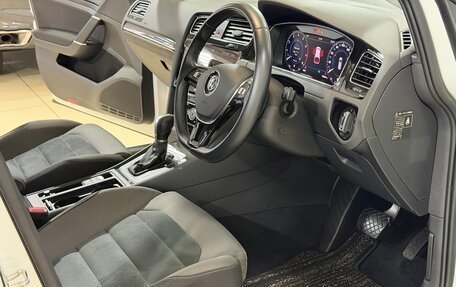 Volkswagen Golf VII, 2018 год, 1 450 000 рублей, 16 фотография