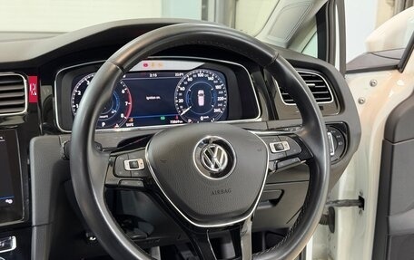 Volkswagen Golf VII, 2018 год, 1 450 000 рублей, 21 фотография