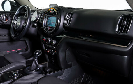 MINI Countryman II (F60), 2018 год, 2 290 000 рублей, 11 фотография
