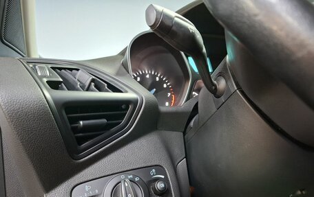 Ford Kuga III, 2015 год, 1 610 000 рублей, 19 фотография