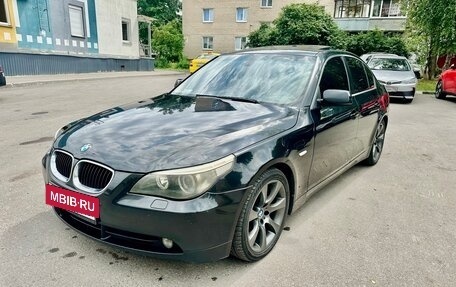 BMW 5 серия, 2004 год, 700 000 рублей, 4 фотография