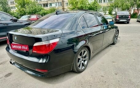 BMW 5 серия, 2004 год, 700 000 рублей, 2 фотография