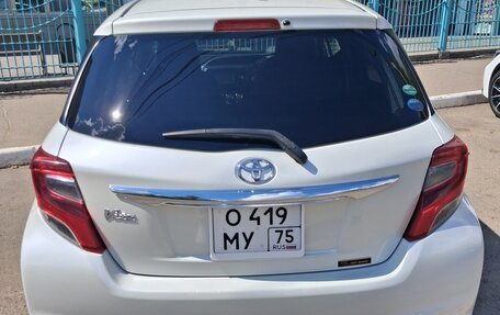 Toyota Vitz, 2015 год, 1 070 000 рублей, 3 фотография