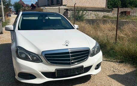 Mercedes-Benz E-Класс, 2015 год, 1 730 000 рублей, 6 фотография