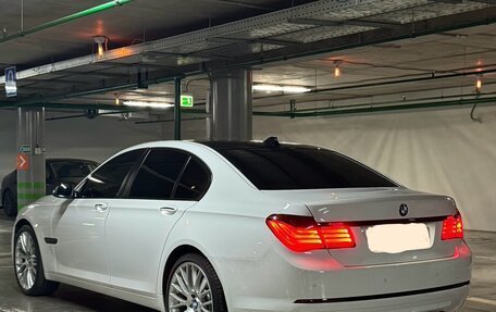 BMW 7 серия, 2015 год, 1 950 000 рублей, 4 фотография