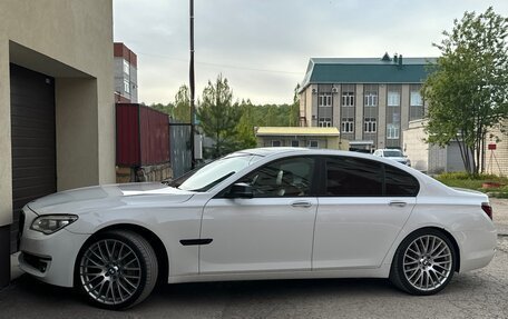 BMW 7 серия, 2015 год, 1 950 000 рублей, 2 фотография