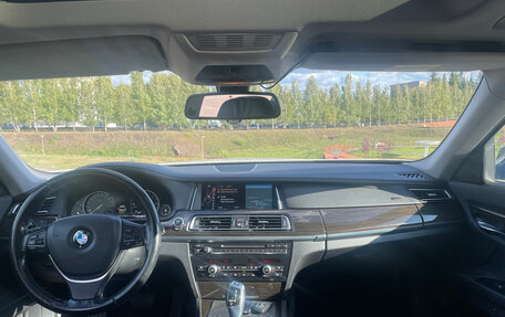 BMW 7 серия, 2015 год, 1 950 000 рублей, 6 фотография