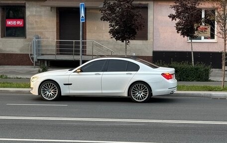 BMW 7 серия, 2015 год, 1 950 000 рублей, 3 фотография