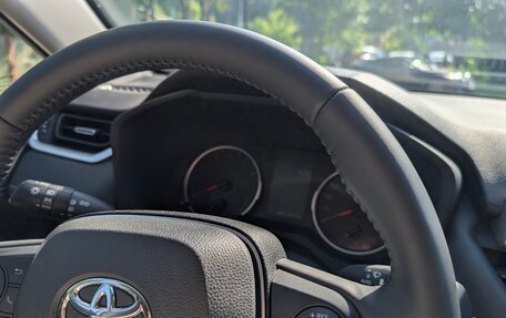 Toyota RAV4, 2019 год, 3 390 000 рублей, 18 фотография